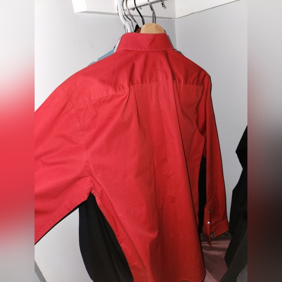 Hugo Boss - Picture 2 of 3